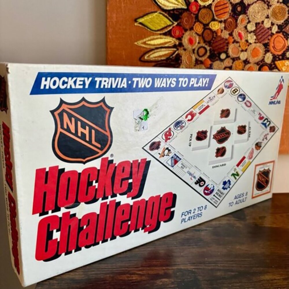 NHL Vintage 1986 Hockey Challenge Trivia Board Game NHLPA 80s